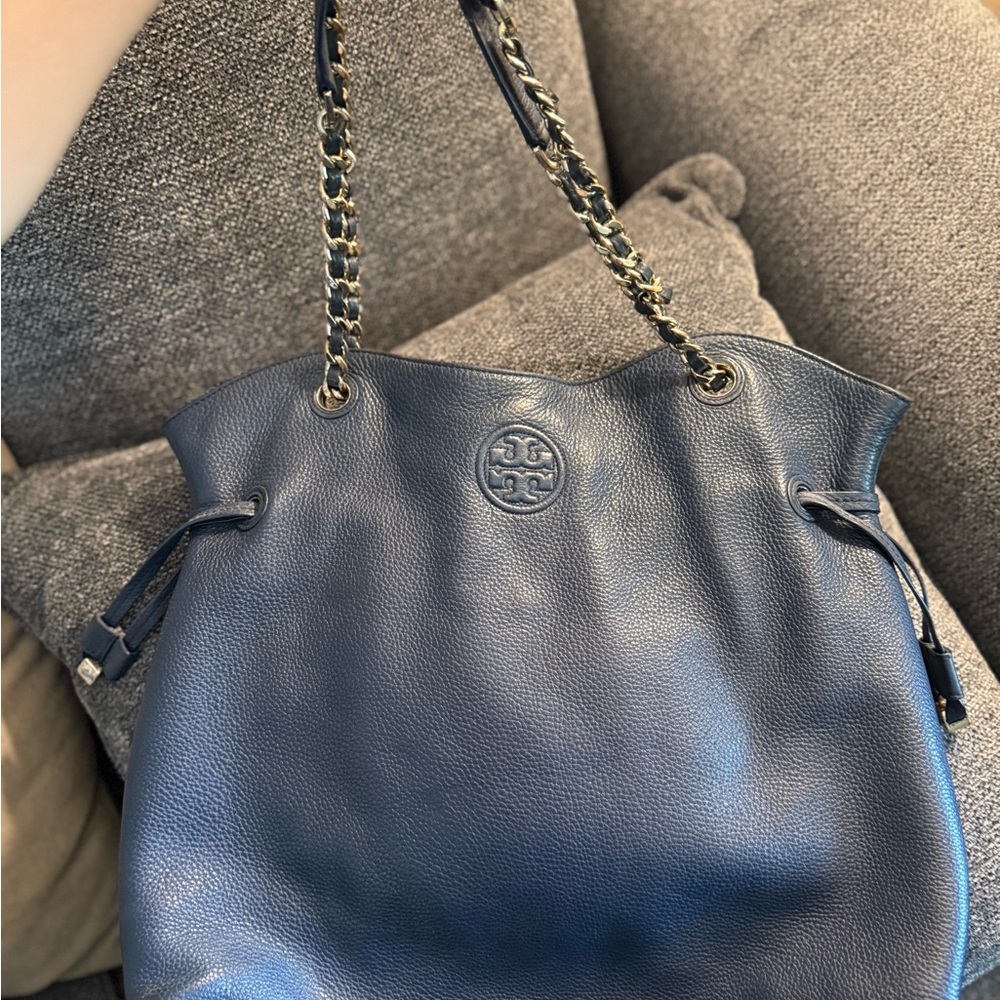 Tory Burch Blue Shoulder Bag with Chain Strap